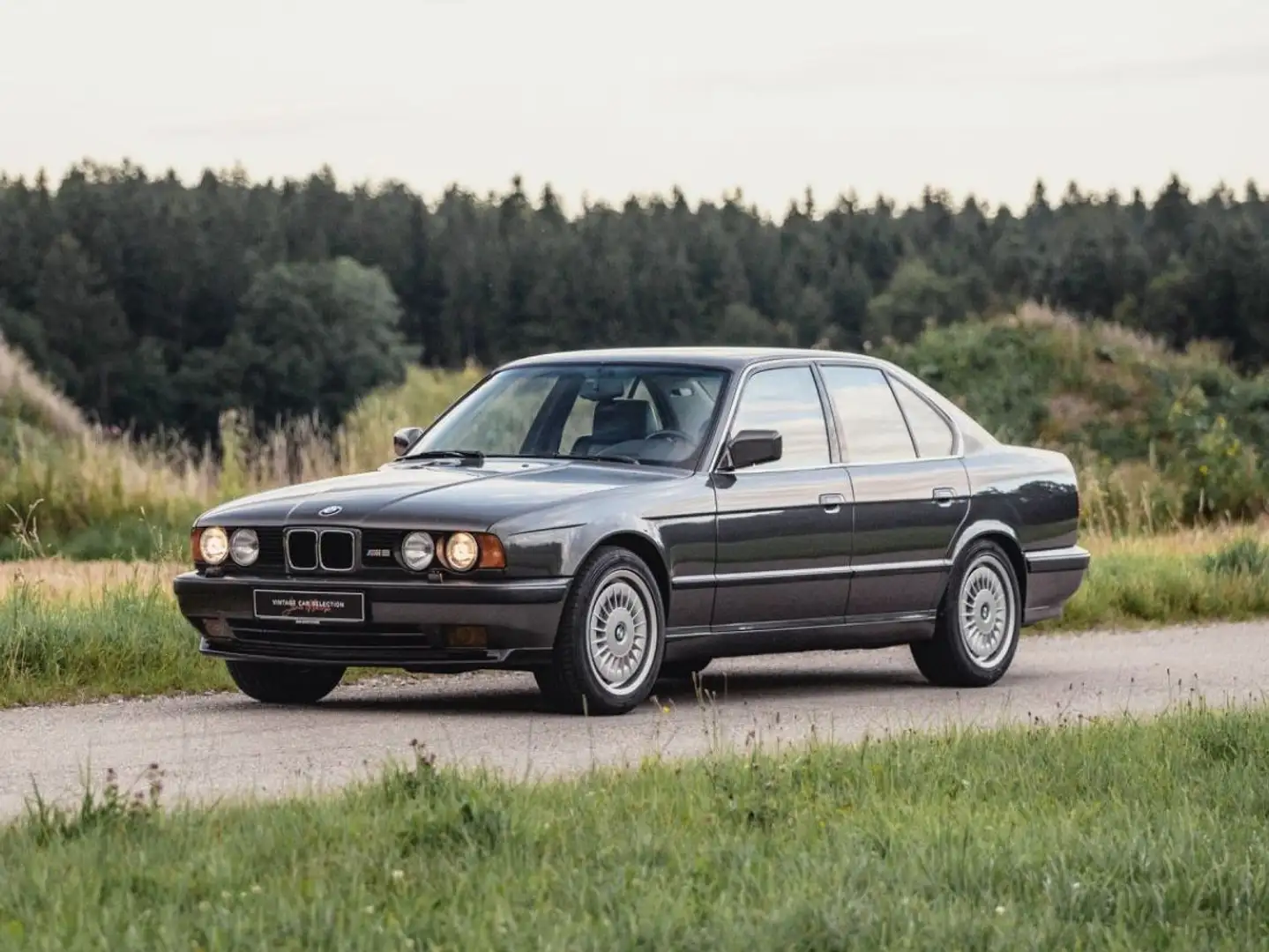 BMW M5 Szürke - 1