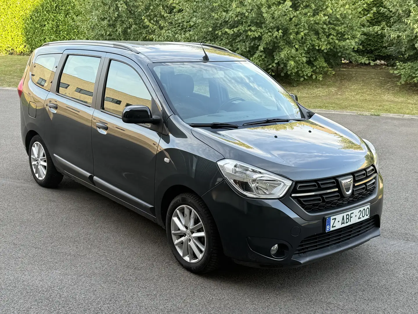 Dacia Lodgy 1.3 TCe Comfort GPF 7pl. (EU6.2) Tel : 0492436959 - 1