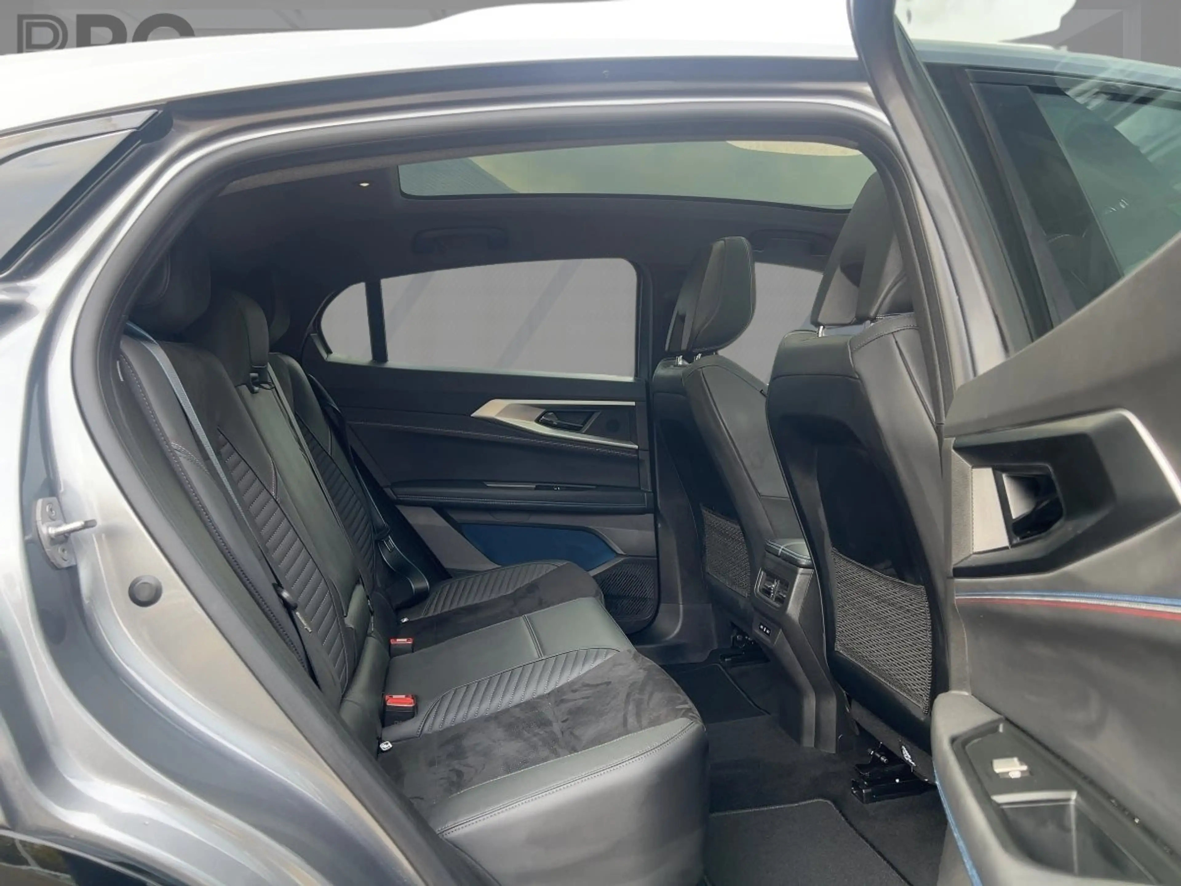 Renault Rafale 1.2 E-TECH Hybrid 200 Esprit Alpine — photo 9