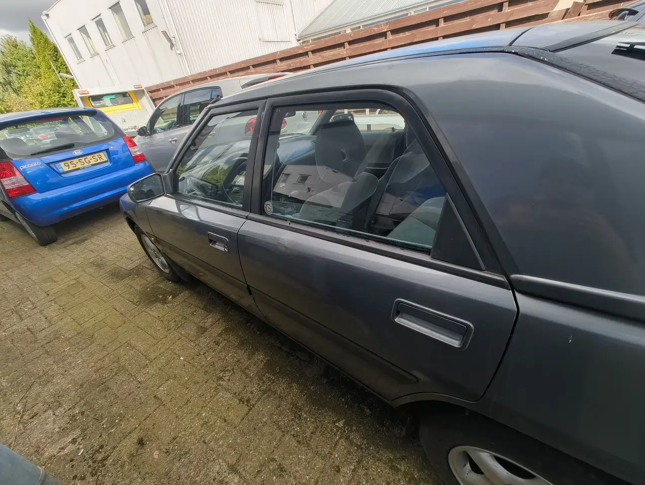 Mazda 323F 1.6 GLX – 1989 – APK, Rijd niet, foto 3