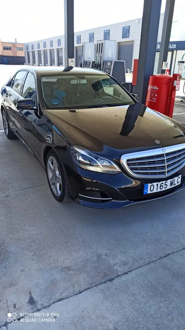 Mercedes-Benz E 220 E 220 BT 4M 7G Tronic Plus Noir - 1