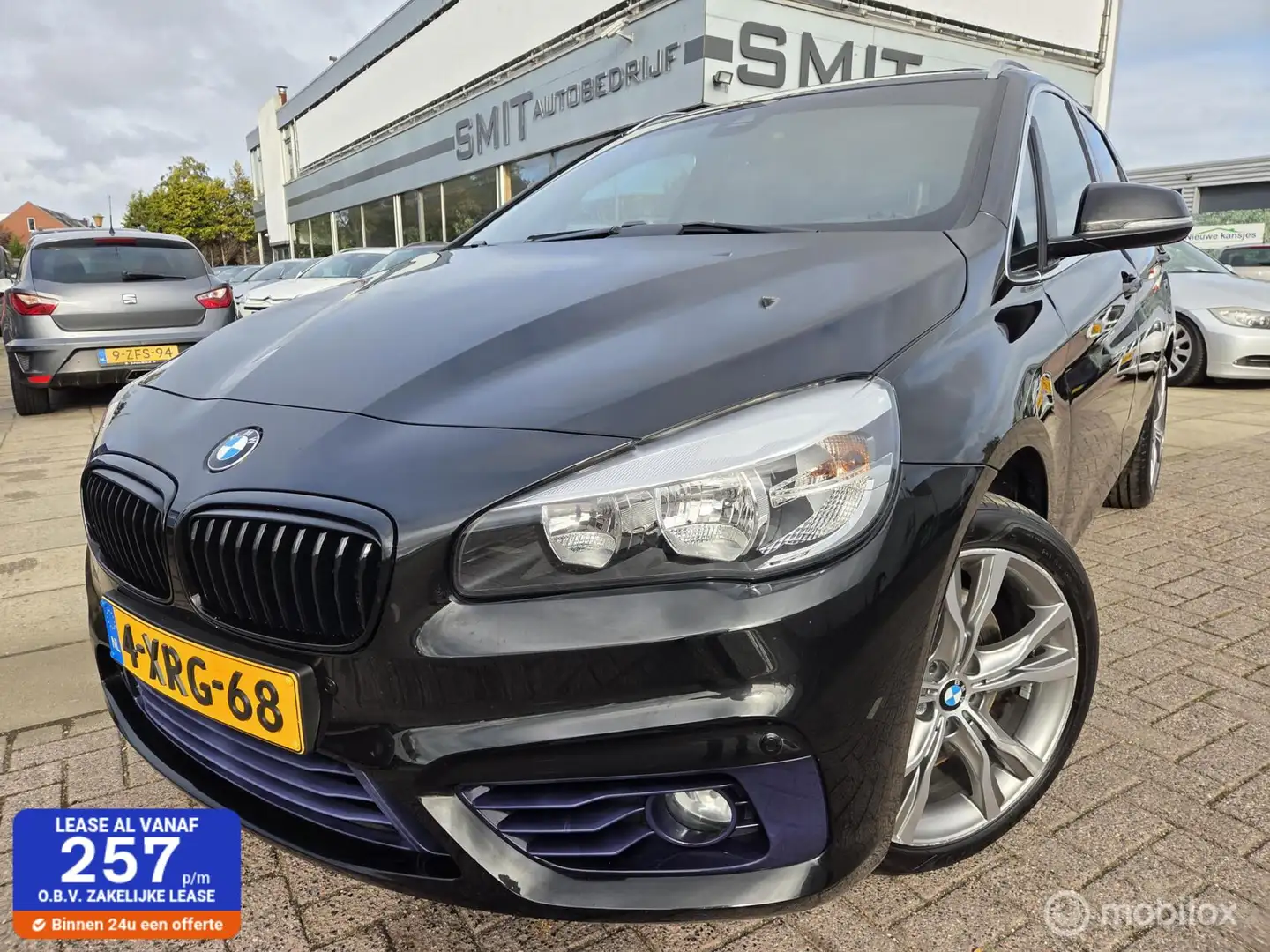 BMW 225 2-serie Active Tourer 225i Exec. Sportl. Aut/Pano/ Noir - 1