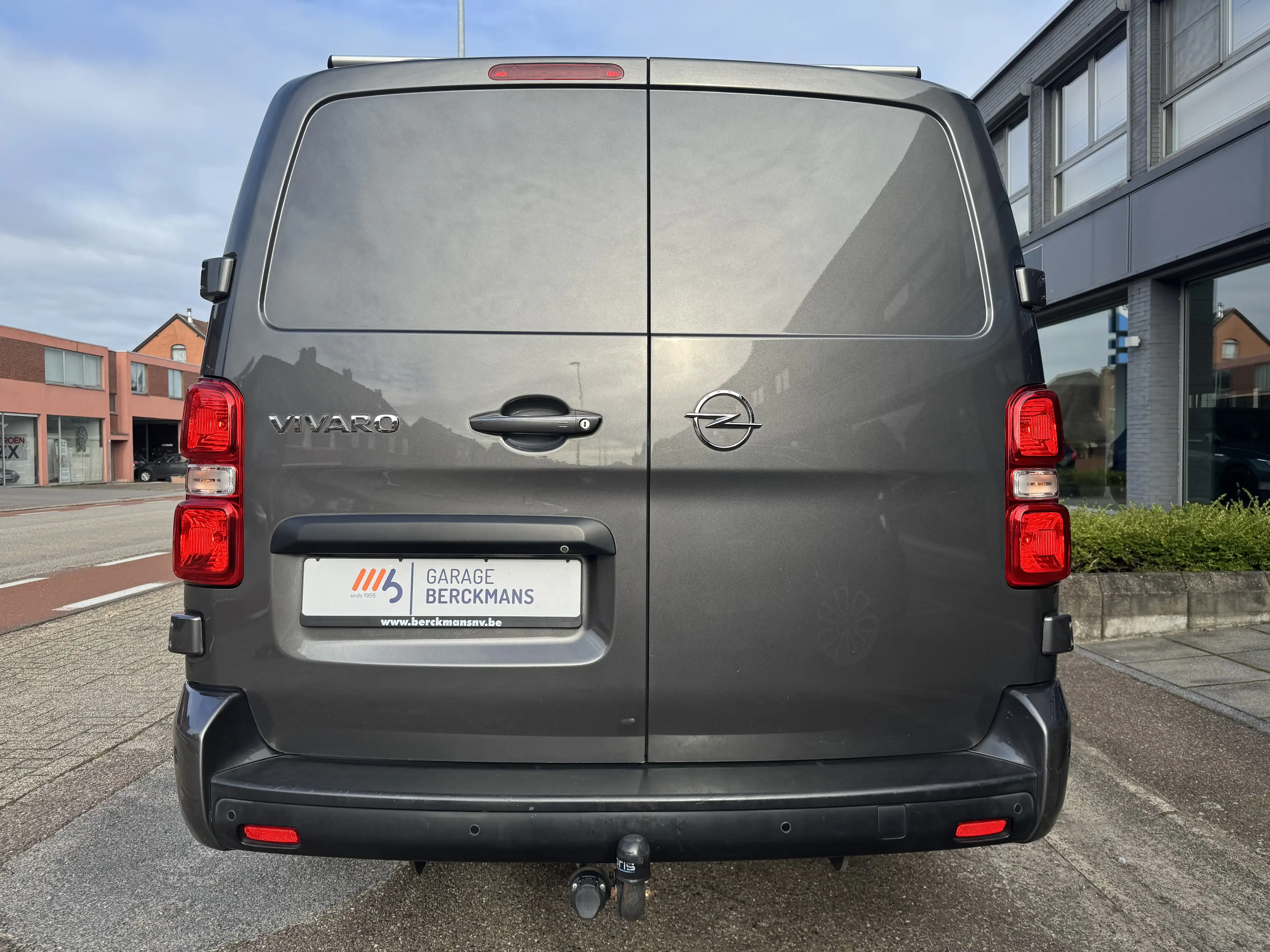 Opel Vivaro C Dubbele cabine 2.0D 2 schuifdeuren — photo 4