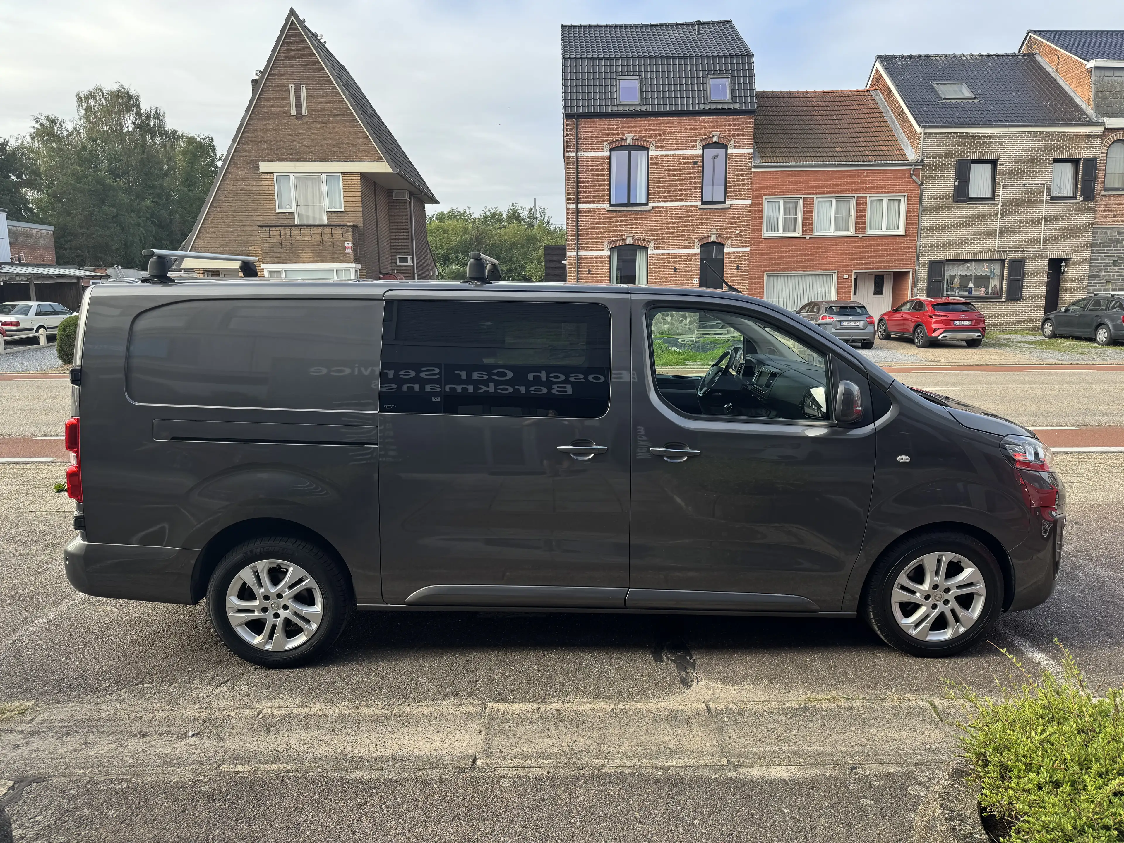 Opel Vivaro C Dubbele cabine 2.0D 2 schuifdeuren — photo 3