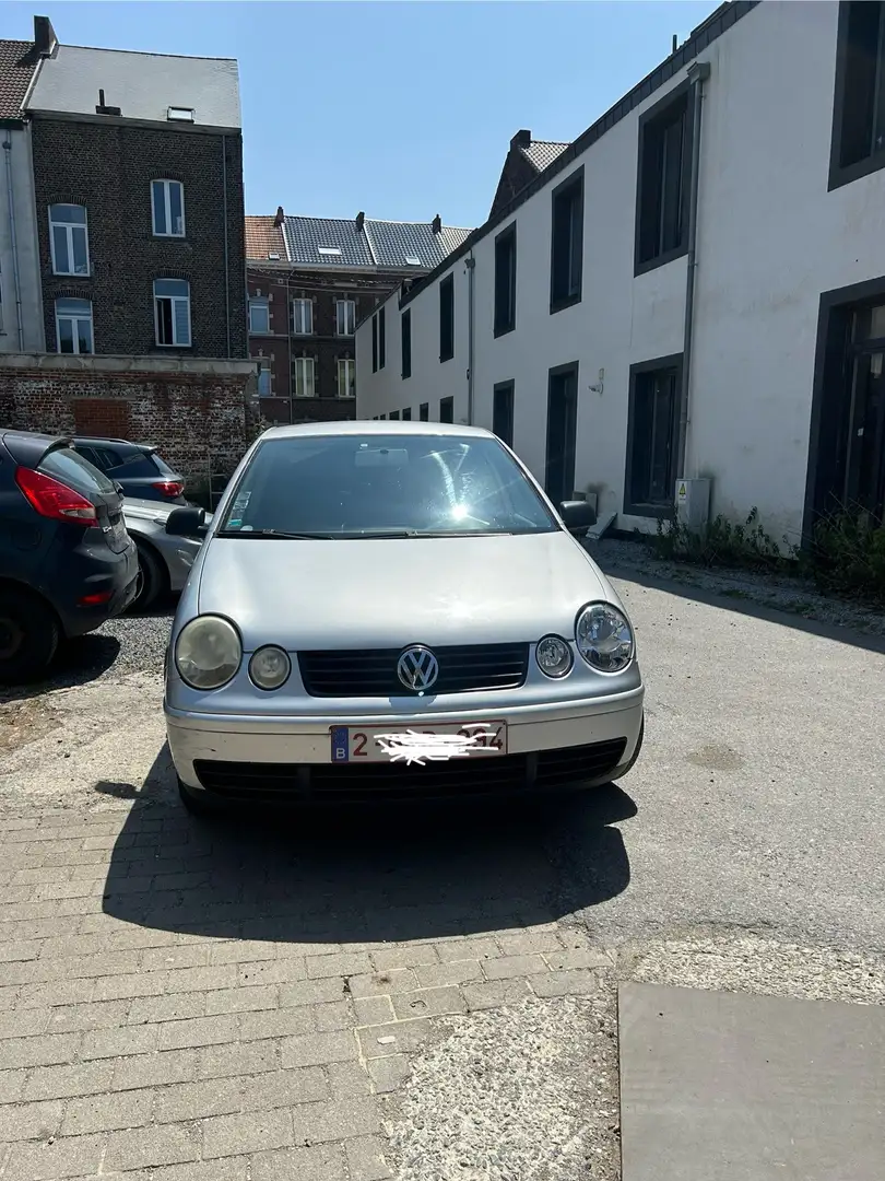 Volkswagen Polo 1.2i Base - 2