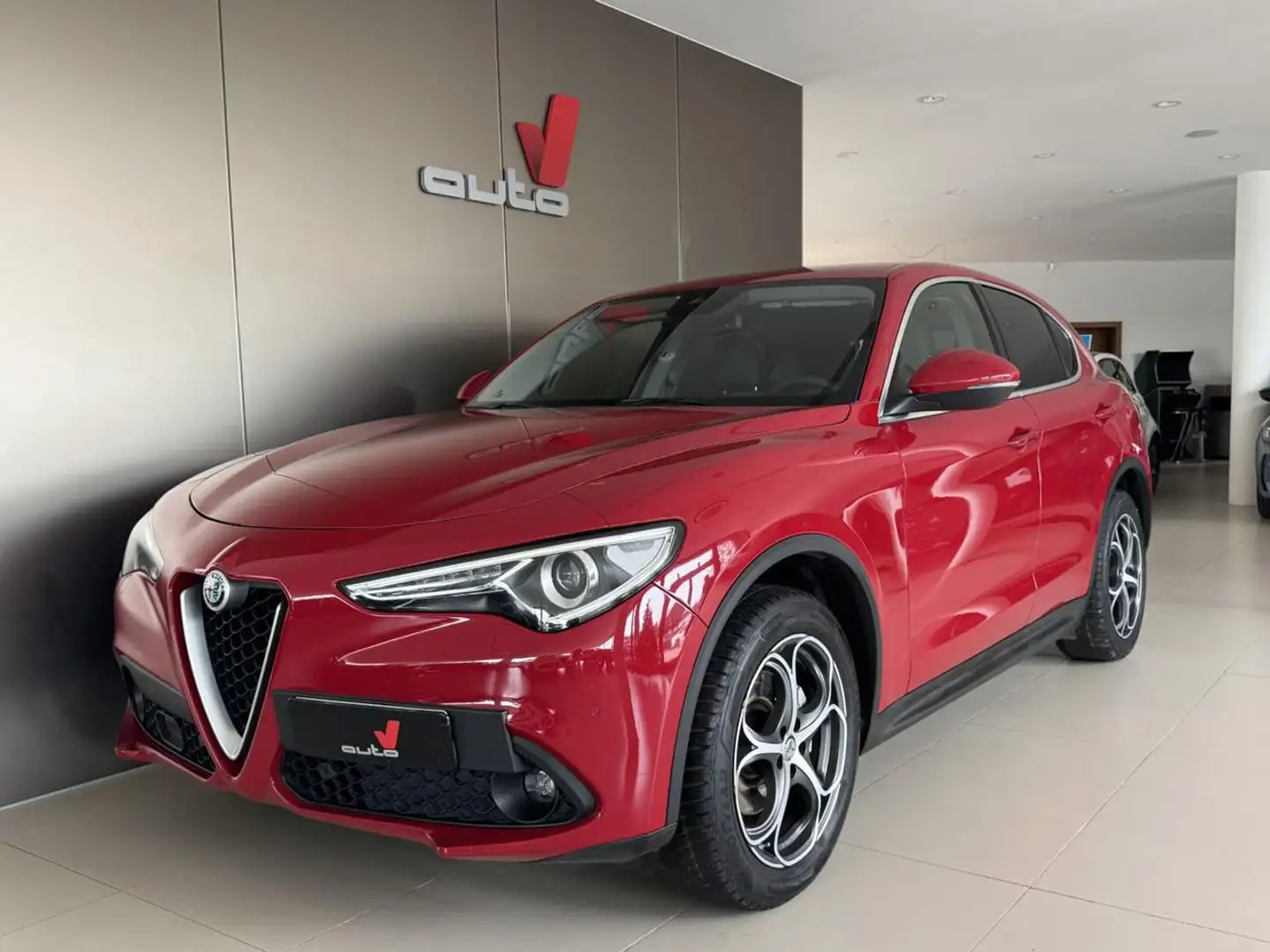 Alfa Romeo Stelvio 2.2 Turbodiesel 210 CV AT8 Q4 Executive Rosso - 2