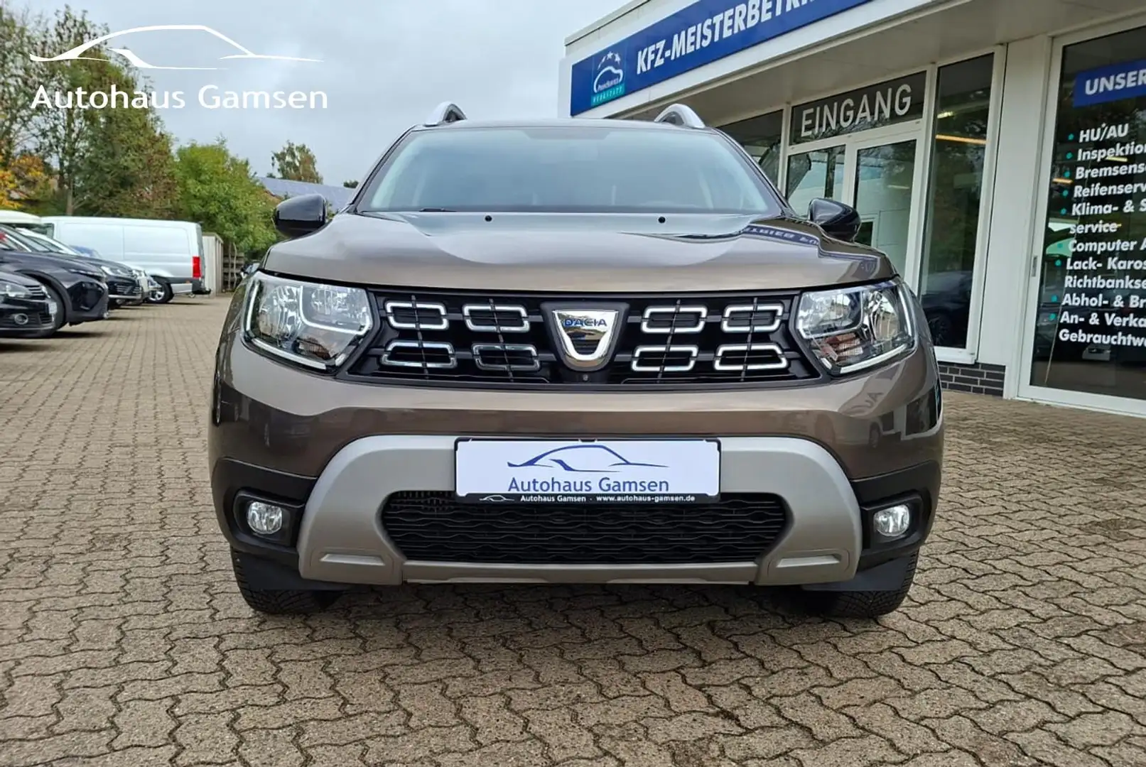 Dacia Duster 1.3 TCE Celebration Navi/Kamera/Alu Braun - 2