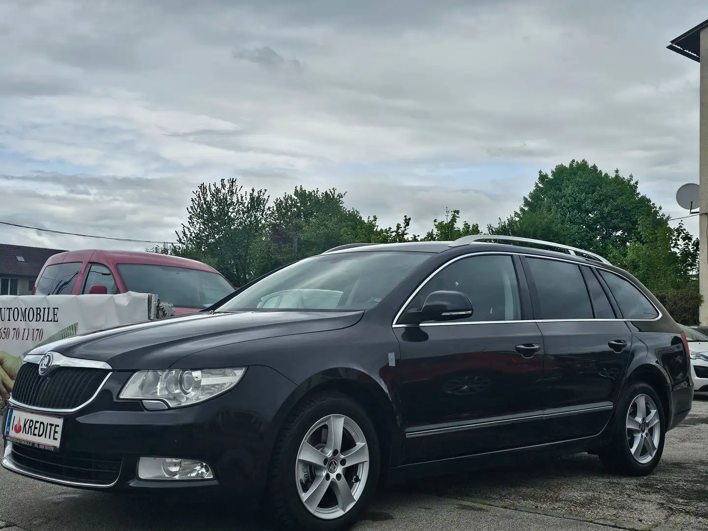 Skoda Superb Combi Elegance 2,0 TDI CR DSG Pickerl+Service-NEU Schwarz - 2