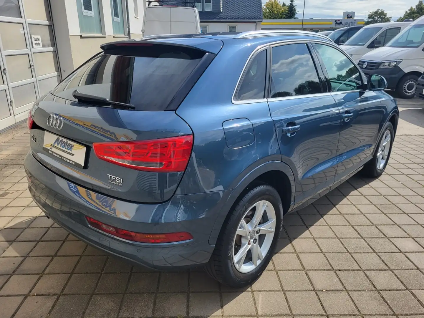Audi Q3 Sport 17"LM AC+ 2Xenon PDC+CAM GRA L&S Bleu - 2