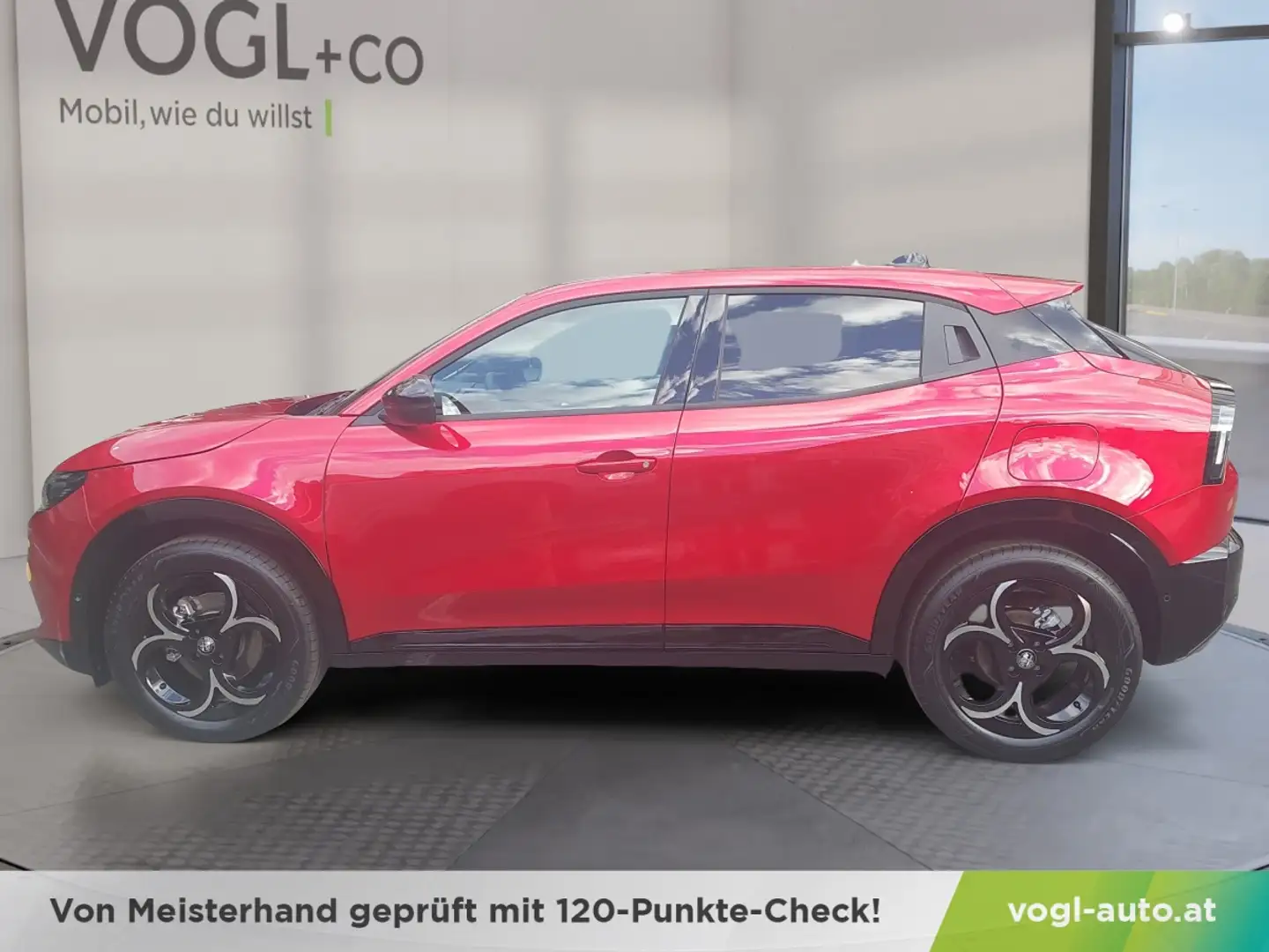 Alfa Romeo Junior Ibrida-1.2 145PS Hybrid eDCT6 Ti Rot - 2