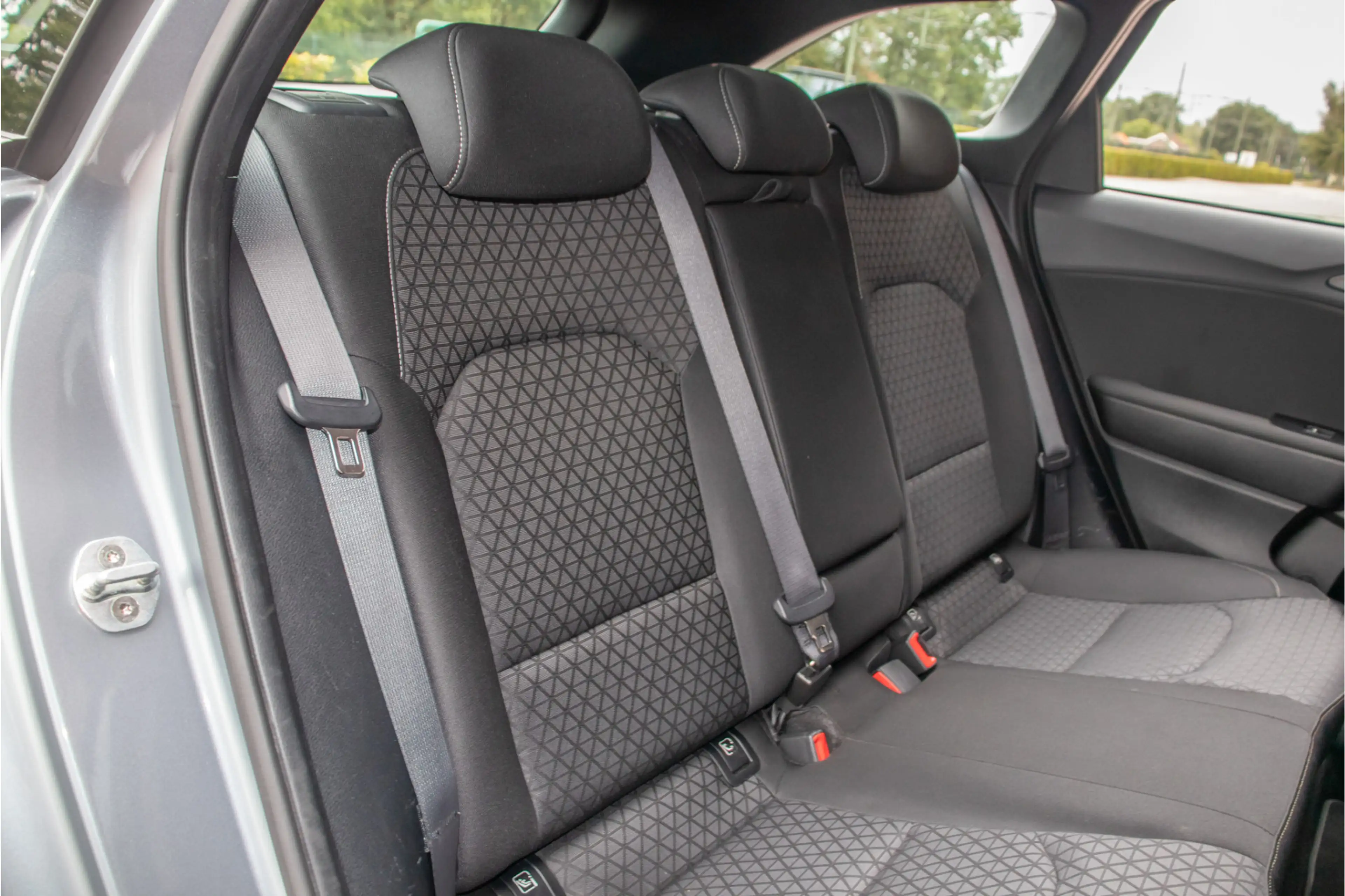 Kia Ceed / cee'd 1.0 T-GDi DynamicLine, Origineel NL, Camera, Carpl — photo 22