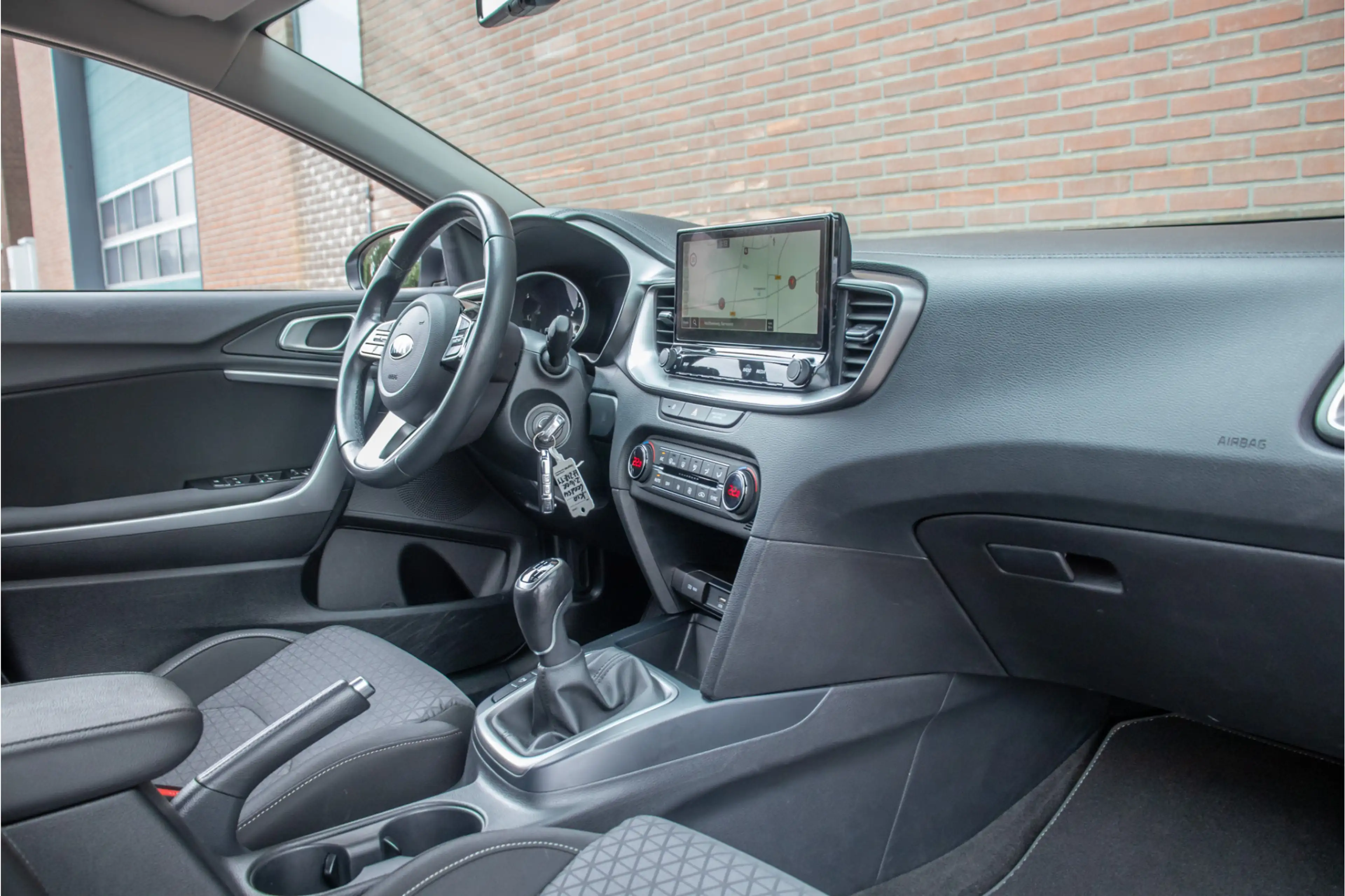 Kia Ceed / cee'd 1.0 T-GDi DynamicLine, Origineel NL, Camera, Carpl — photo 20