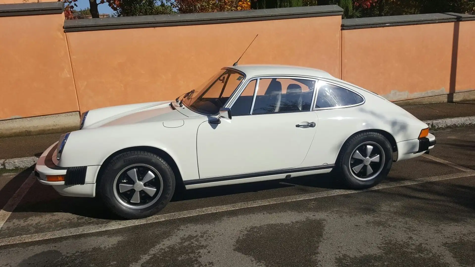 Porsche 911 2.7 S Blanco - 1