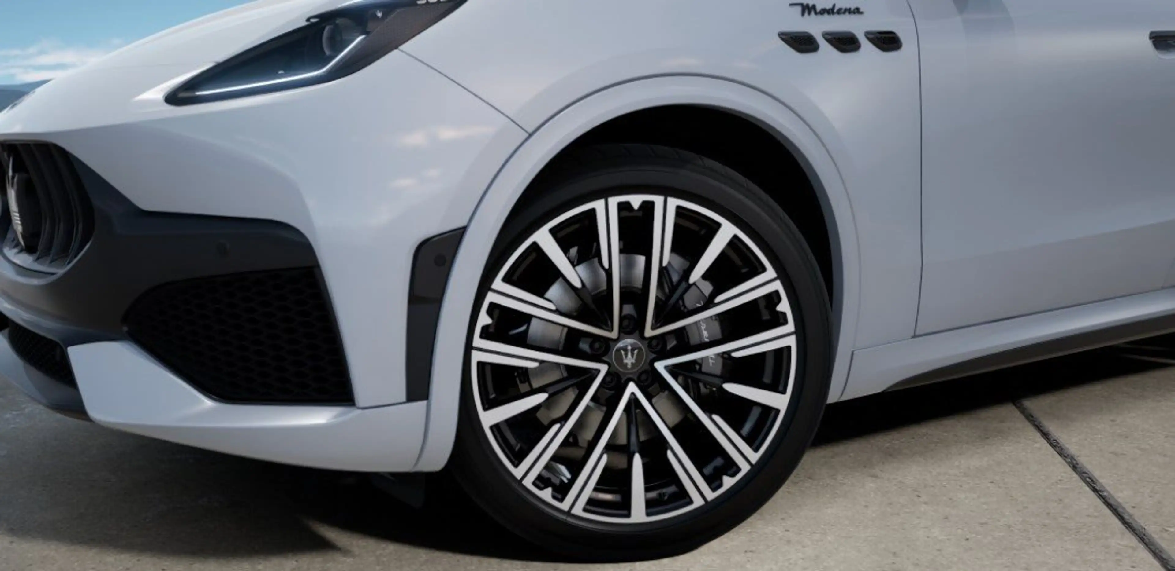 Maserati Grecale Modena V6 NEW MY27 PANO + ALCANTARA LENKRAD — photo 4