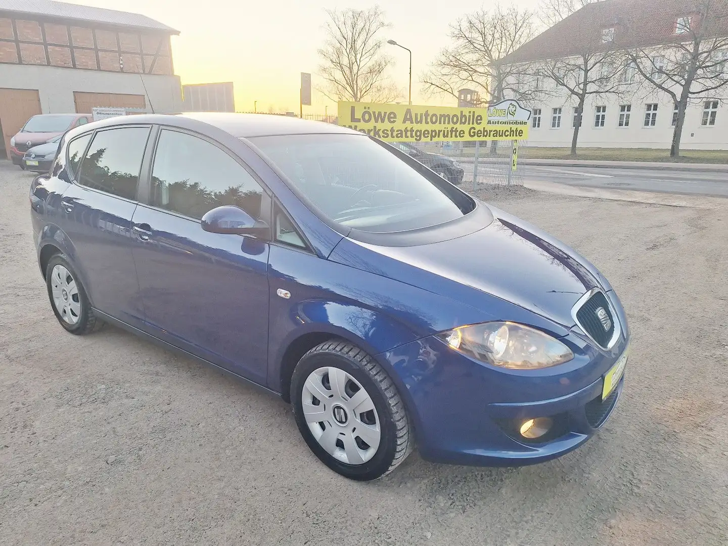 SEAT Toledo 1.6 Sport Edition 1.deut.H. Tüv neu!! Azul - 1