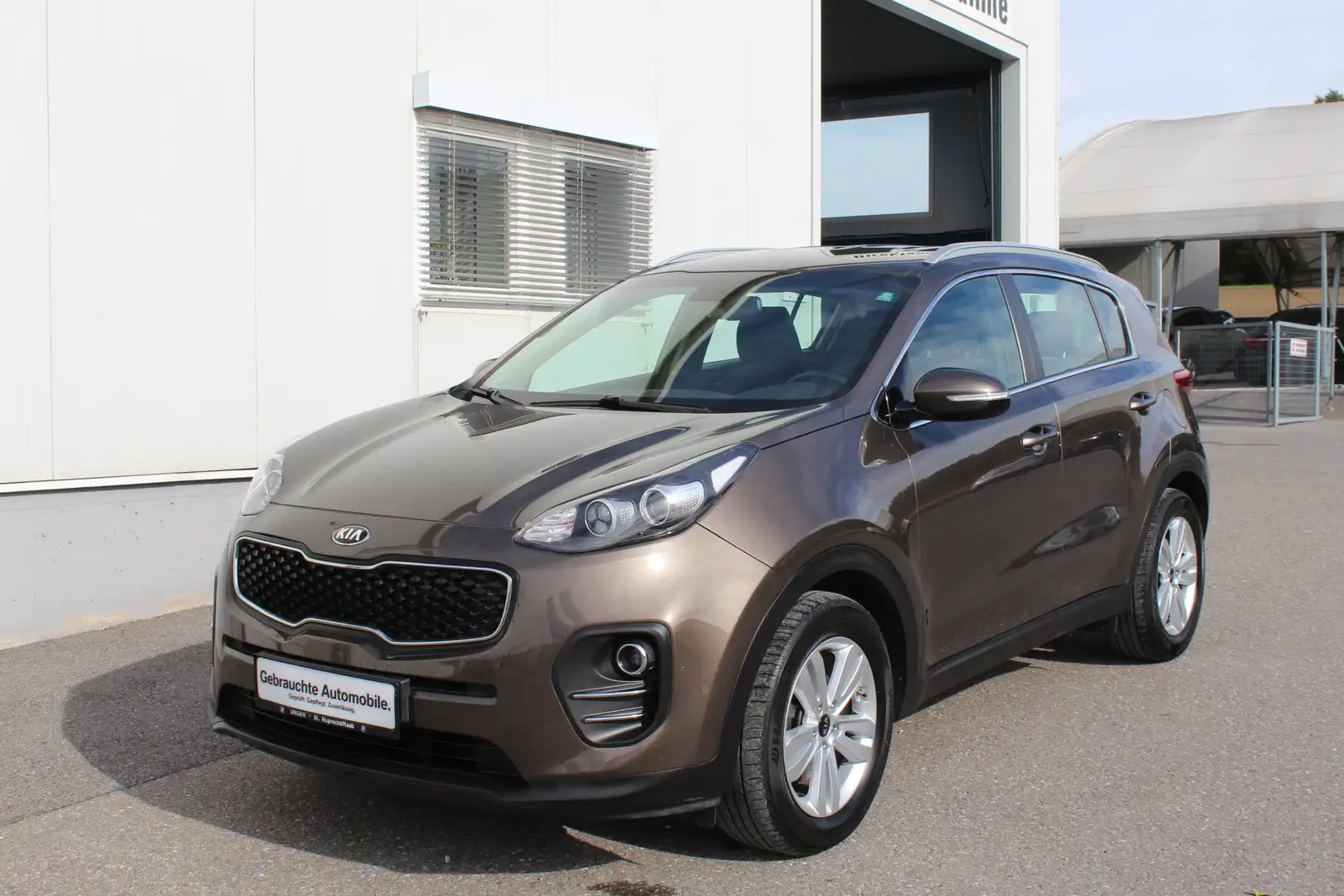 Kia Sportage Sportage 1,7 CRDI ISG Silber D Braun - 1
