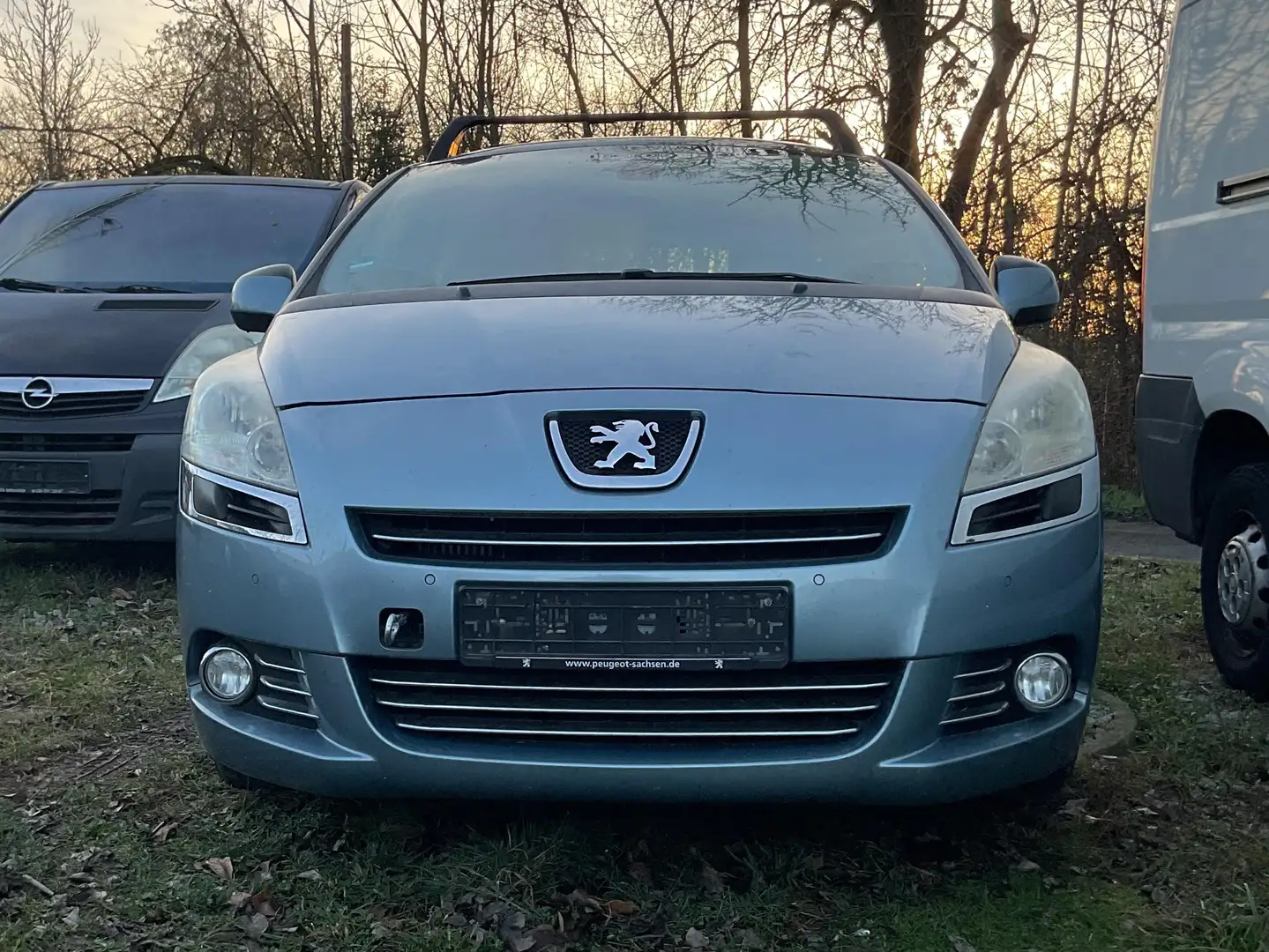 Peugeot 5008 Premium Blu/Azzurro - 2