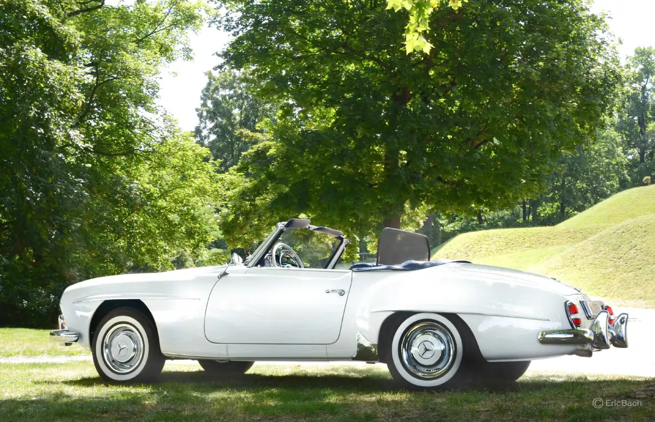 Mercedes-Benz 190 SL -1959-Besonders schönes Mercedes Cabriolet in der äußerst seltenen Farbe weiß mit Leder blau, foto 2