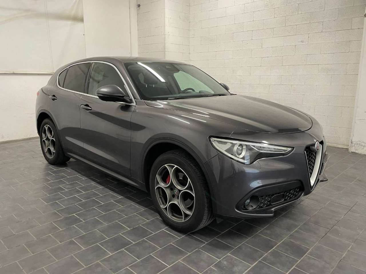 Alfa Romeo Stelvio 2.2 Turbodiesel 210 CV AT8 Q4 Executive