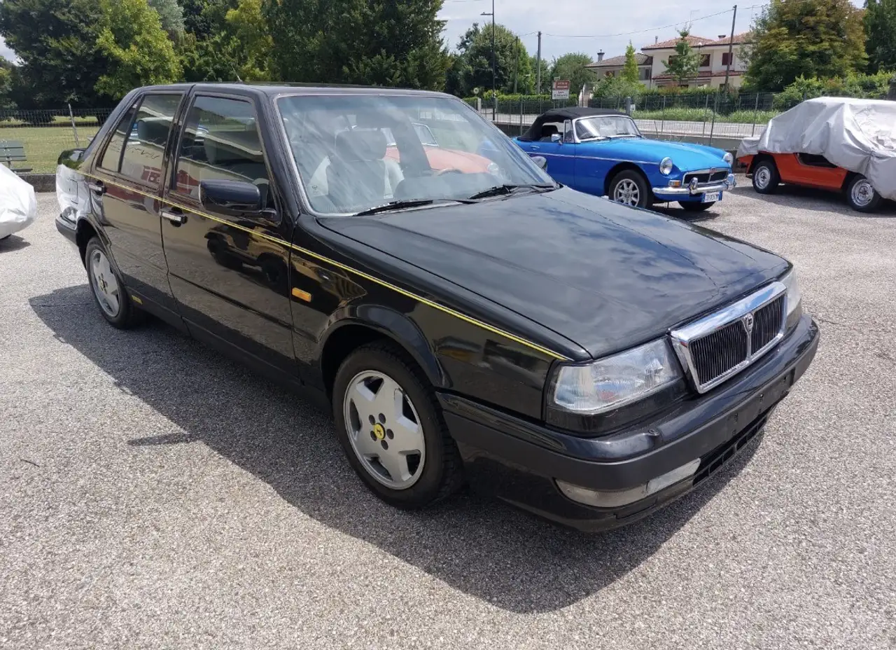 Lancia Thema 3.0 V8 Cv 230 Thema 8.32, foto 2