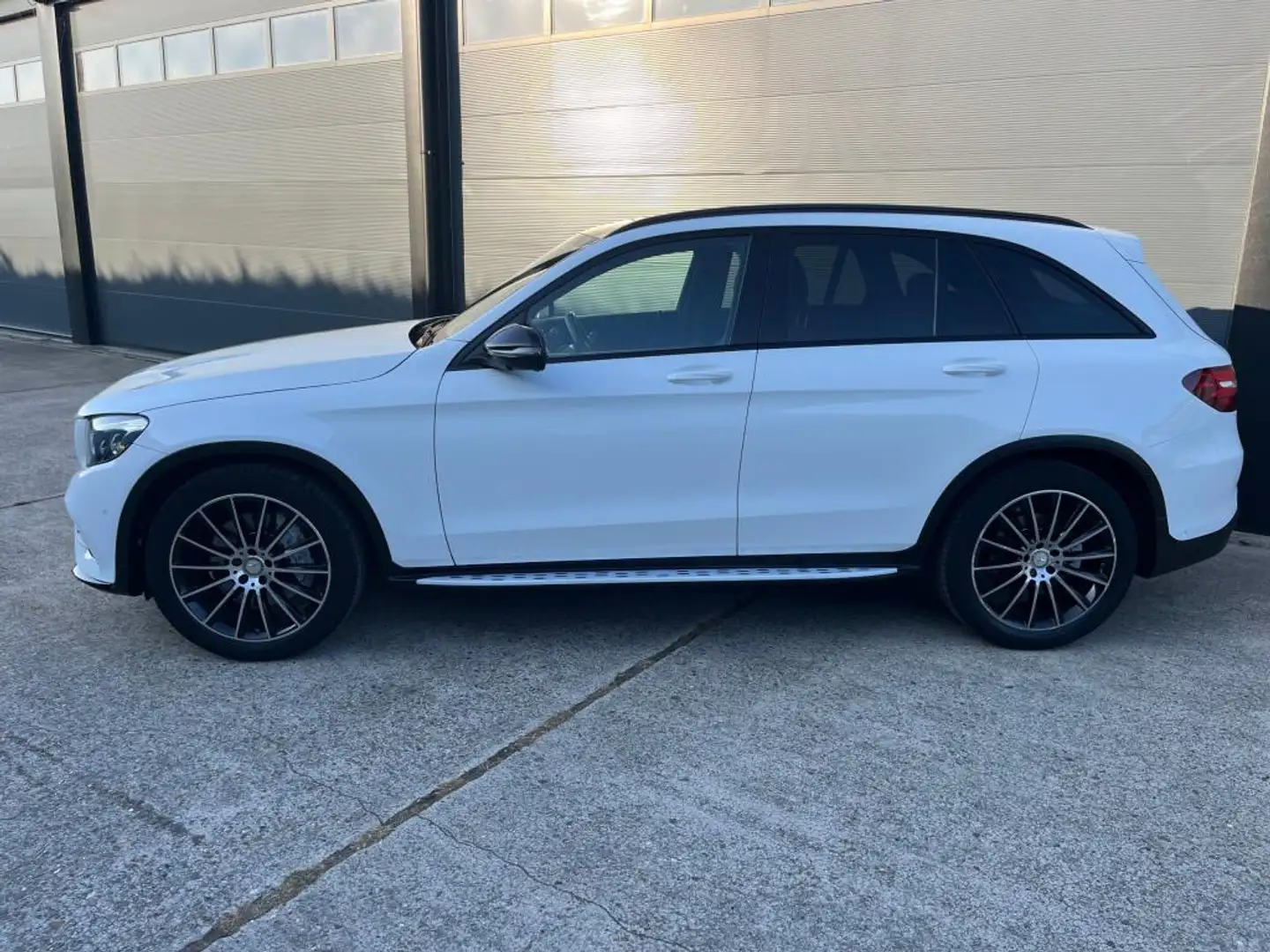 Mercedes-Benz GLC 250 4MATIC Edition 1 / Panoramdak / Head-up / Stoelkoe Wit - 2