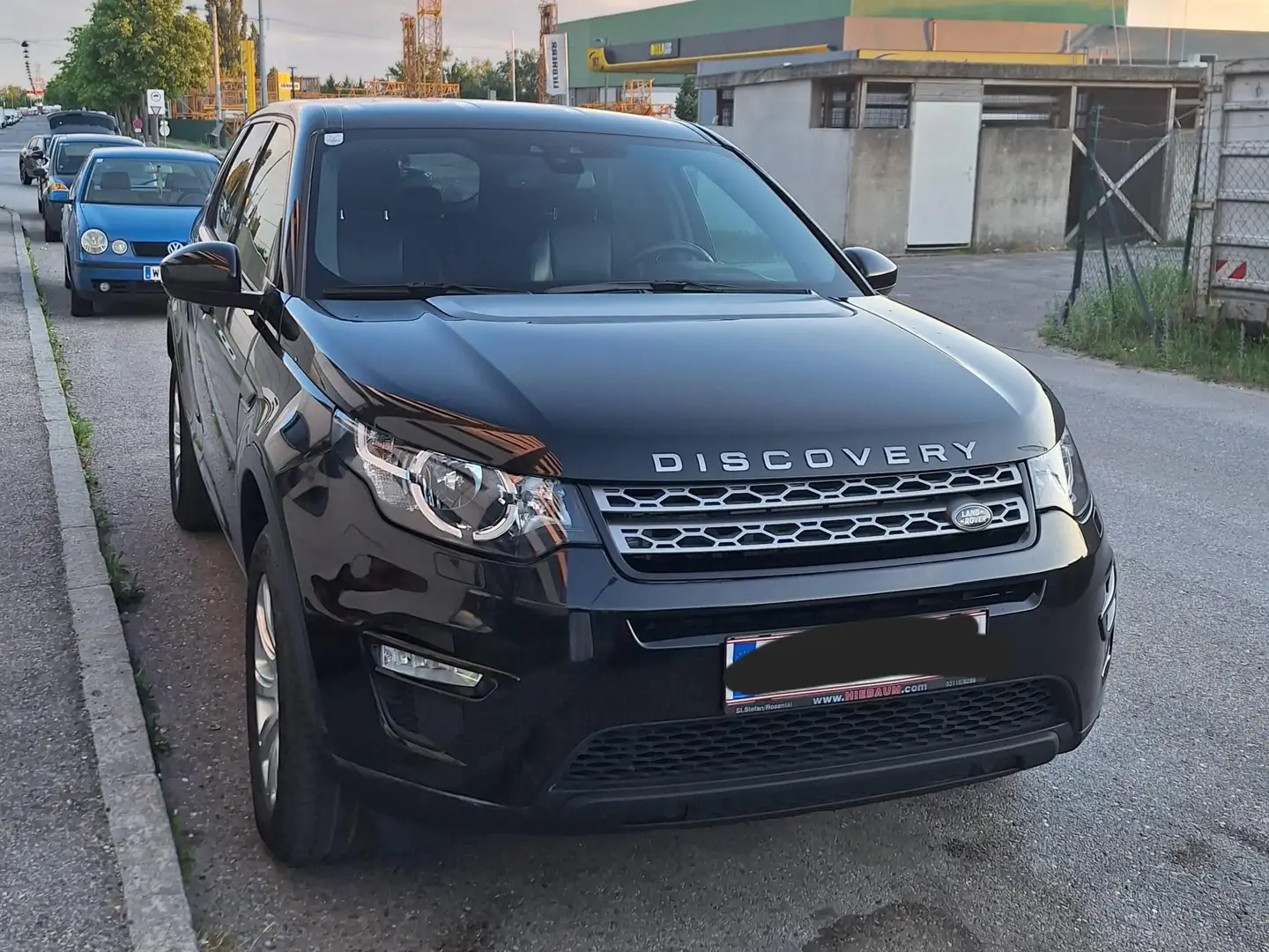 Land Rover Discovery Sport Land Rover Discovery Sport 2,0 TD4 180 Pure Schwarz - 1