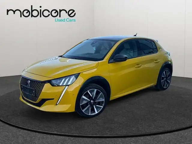 Peugeot e-208 II & e- GT Pack