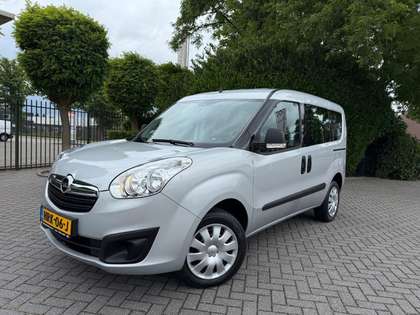 Opel Combo Tour 1.4 L1H1, AIRCO, Isofix, Parkeersensoren acht
