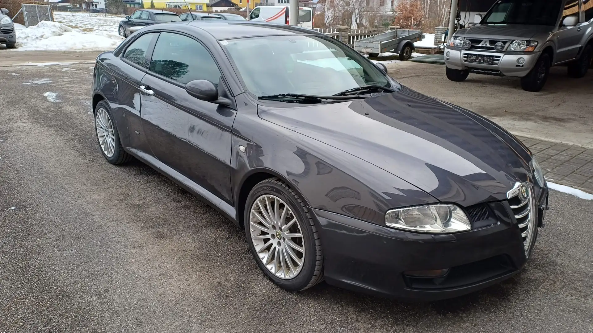 Alfa Romeo GT 1.9 JTD M-Jet Progression - 1