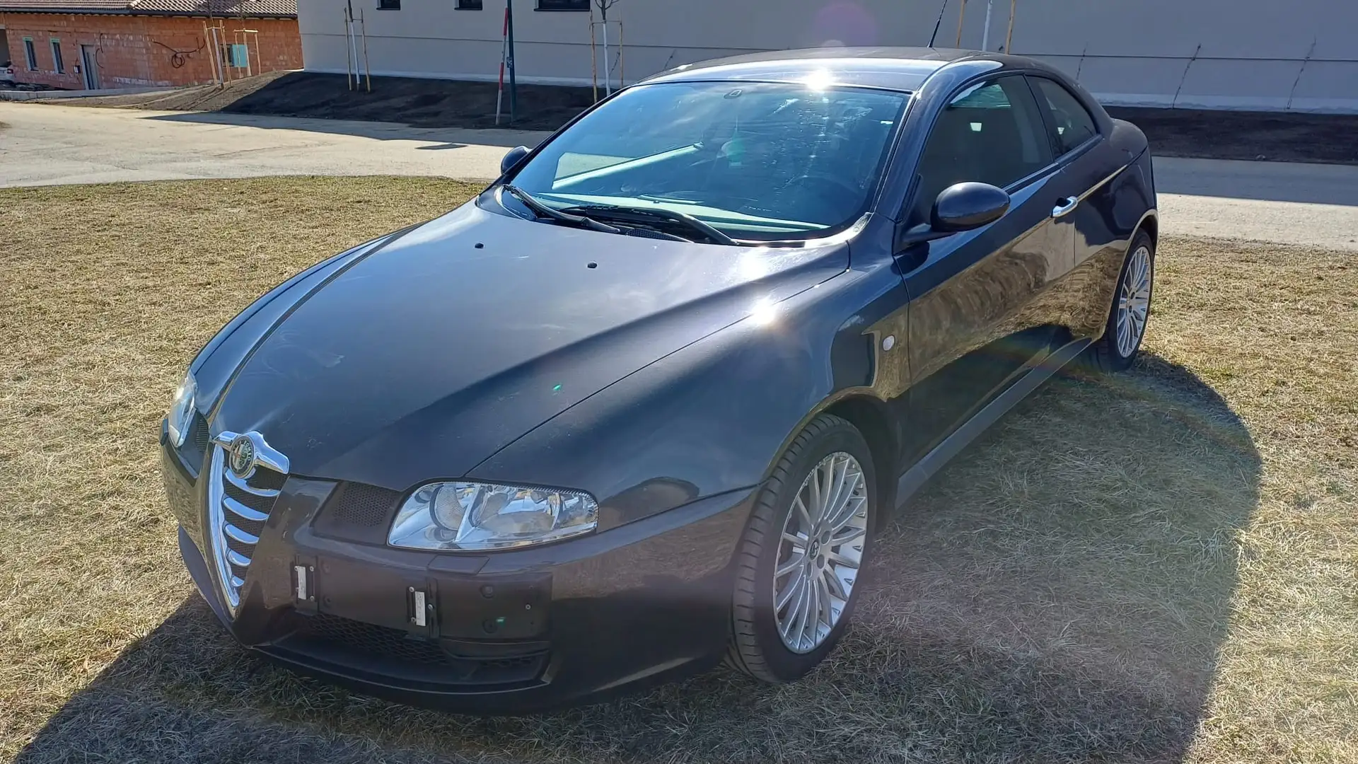 Alfa Romeo GT 1.9 JTD M-Jet Progression - 2