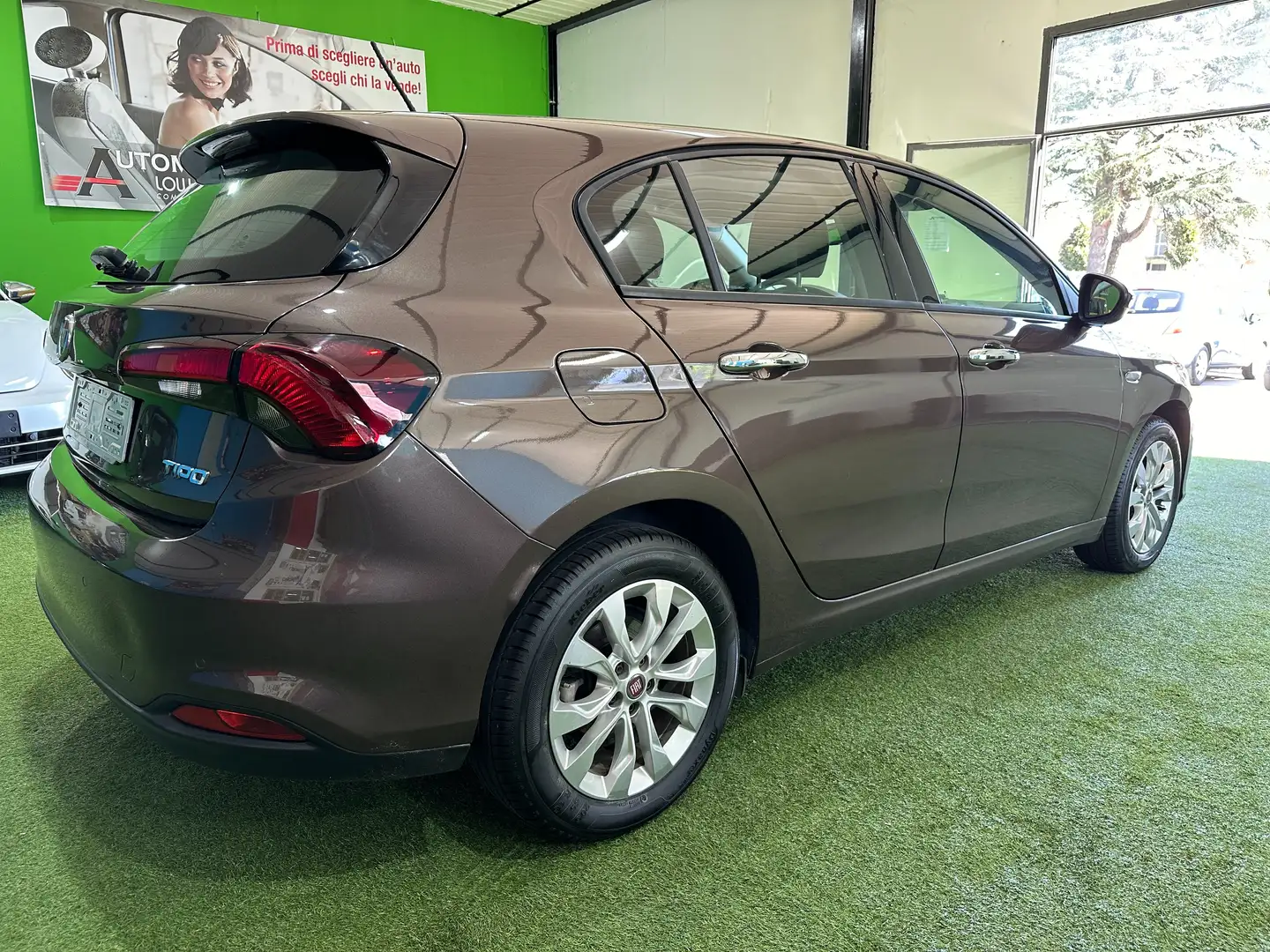 Fiat Tipo SW 1.4 Lounge 95cv Brown - 1