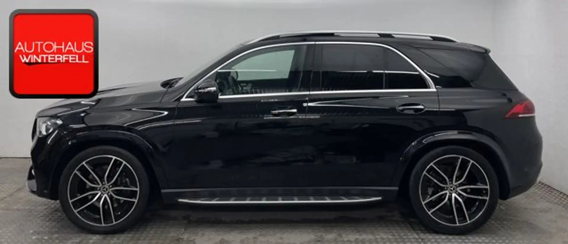Mercedes-Benz GLE 400 d 4M AMG 7-SITZER+PANO+AHK+22Z+LUFT+MEMO Чорний - 2