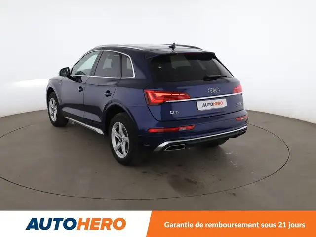 Audi Q5 view 4