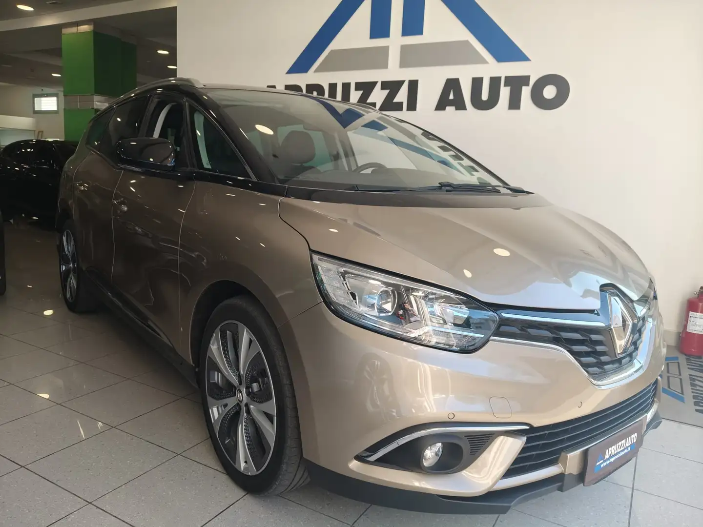 Renault Grand Scenic 1.5 dci energy Intens 110cv RETROCAM NAVI Oro - 1