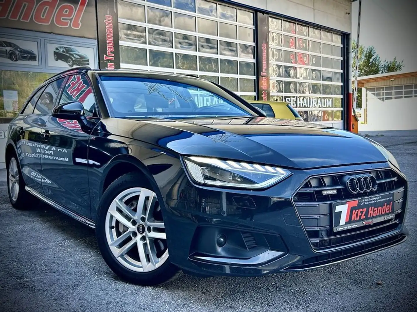 Audi A4 40 TDI advanced quattro Noir - 1