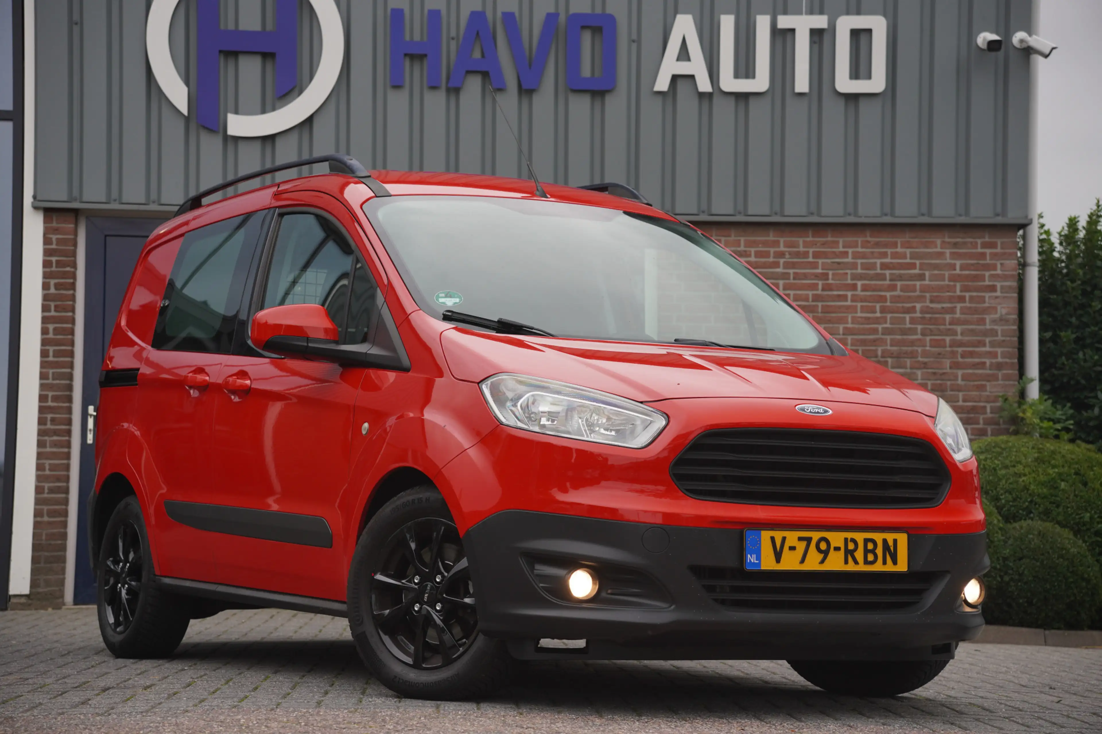 Ford Transit Courier 1.0 Trend, AIRCO, TREKHAAK, BTW-VRIJ / MARGE — photo 10