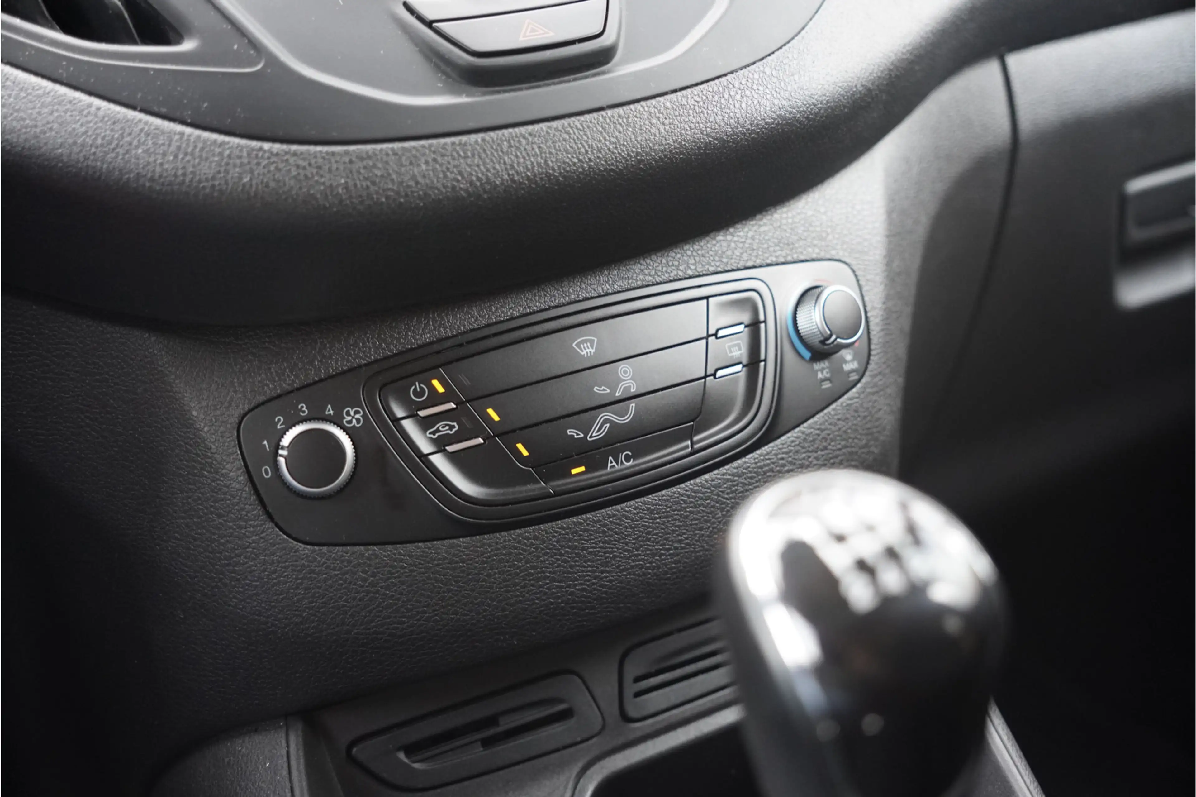 Ford Transit Courier 1.0 Trend, AIRCO, TREKHAAK, BTW-VRIJ / MARGE — photo 8