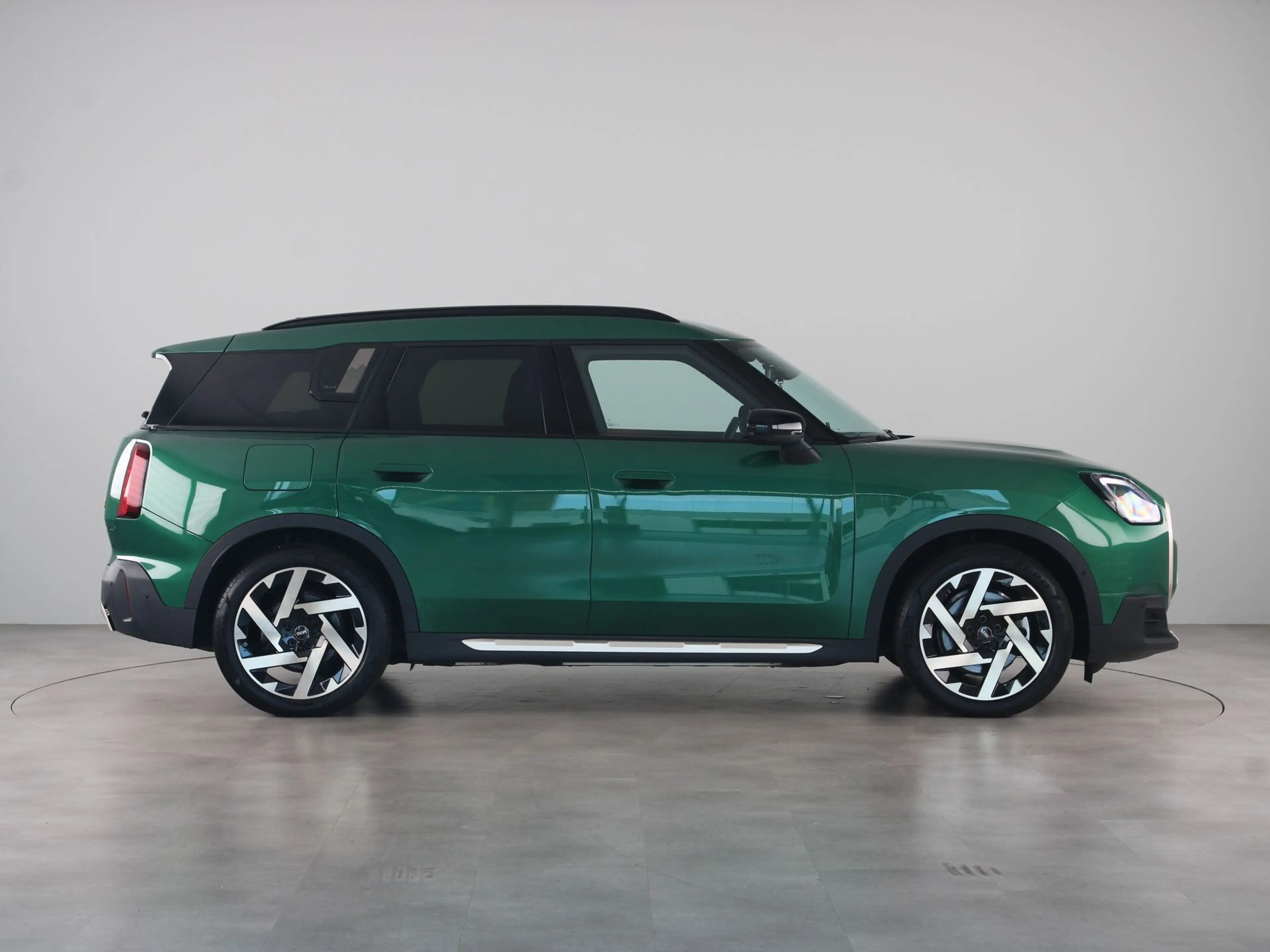 MINI Countryman SE All4 Favoured Pakket L — photo 9