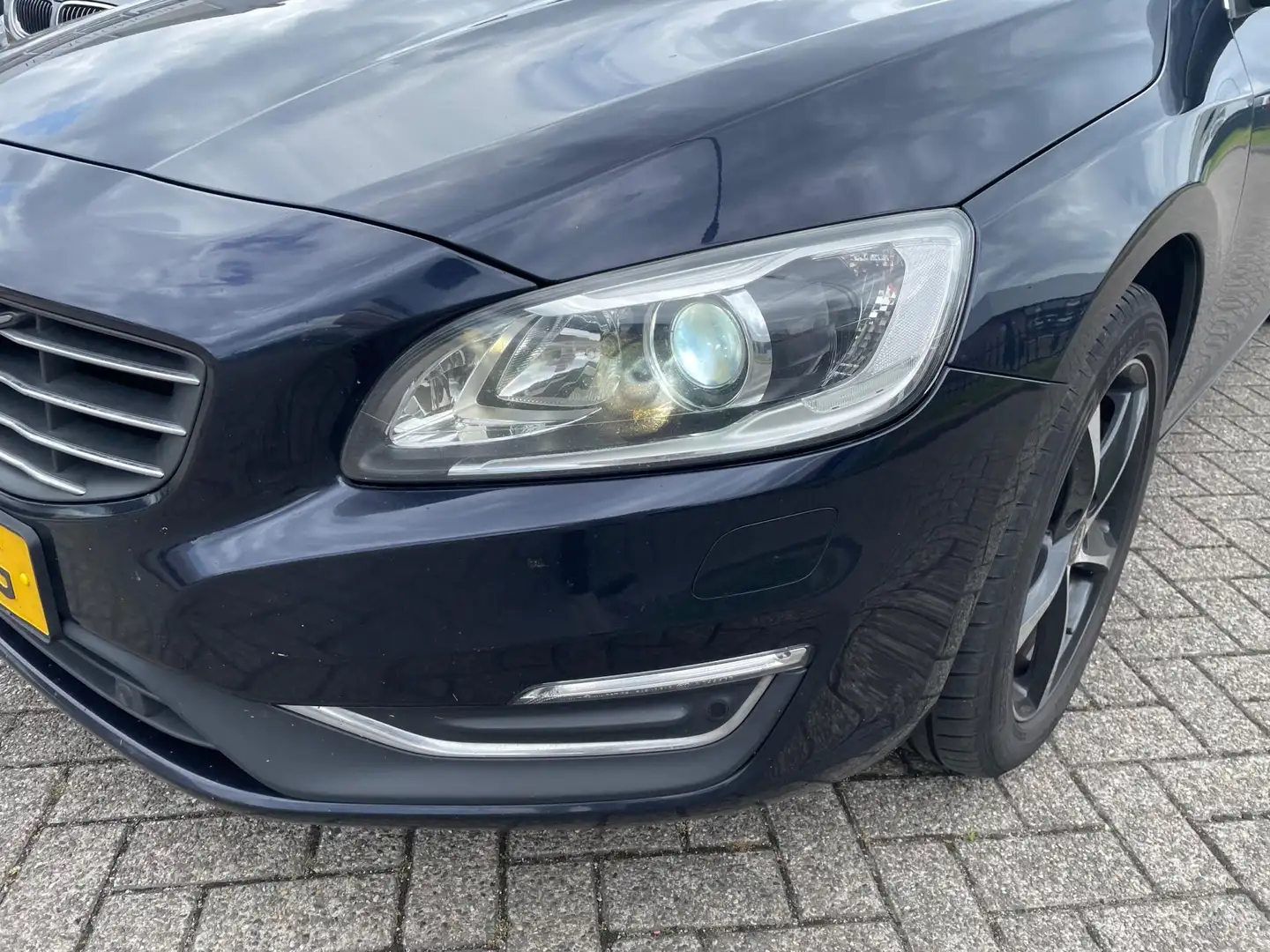 Volvo V60 2.0 D3 Ocean Race Garantie Top conditie Blauw - 2