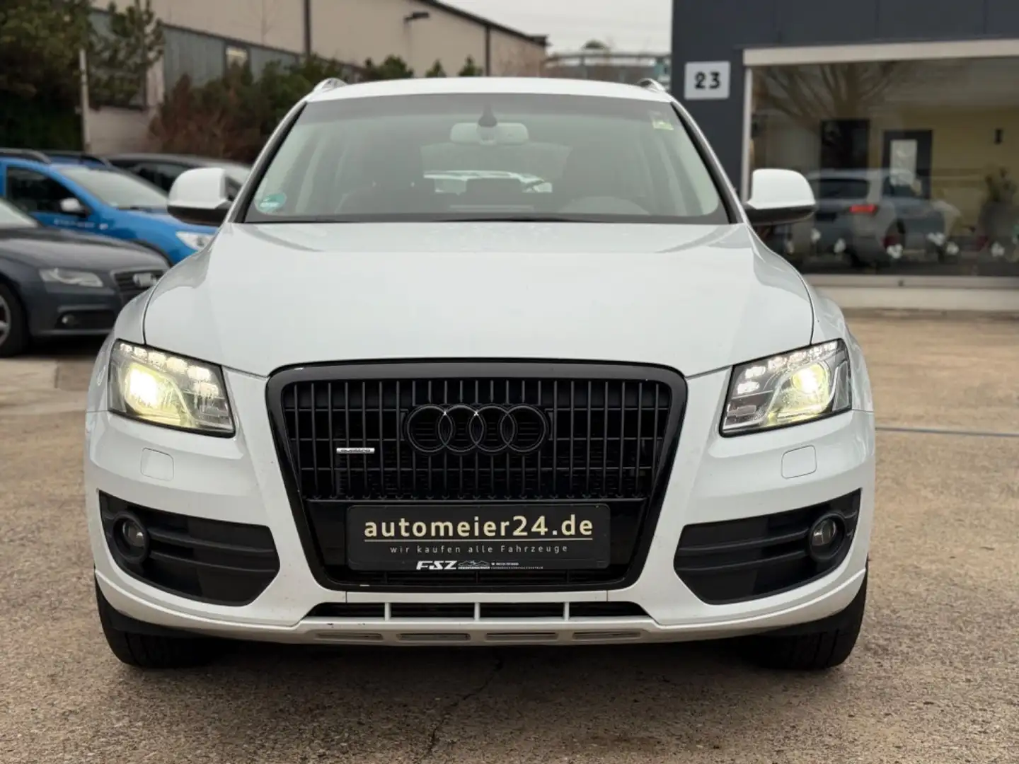 Audi Q5 2.0 TDI 125 kW quattro Blanc - 2