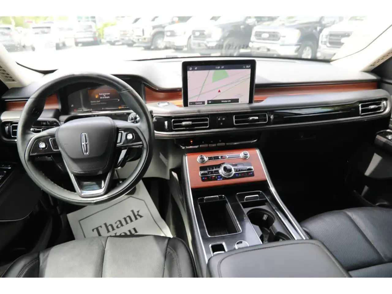 Lincoln Aviator снимка Lincoln Aviator