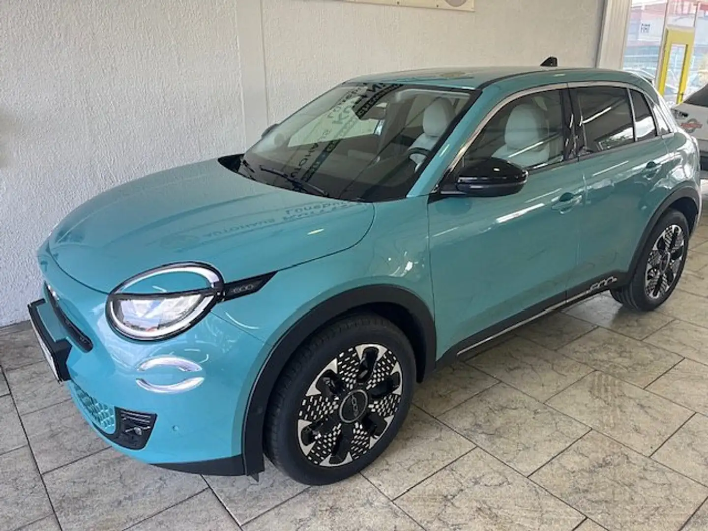 Fiat 600 La Prima E-Hynrid + elektr. Heckklappe Blau - 2