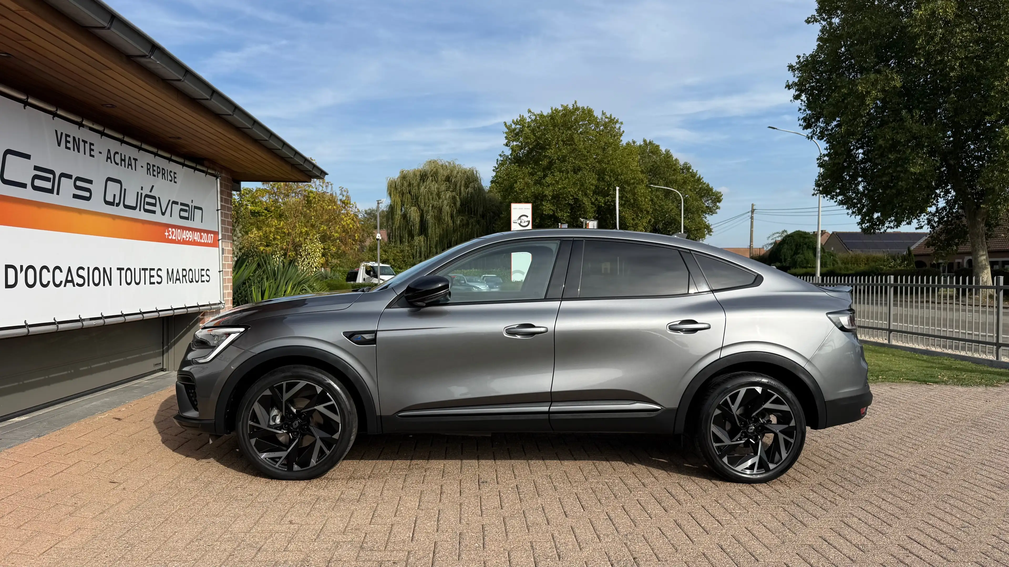 Renault Arkana E-TECH 1.6i E-Tech ESPRIT ALPINE/TOIT PANO./FULL OPTION/GARANTI 1AN — photo 4