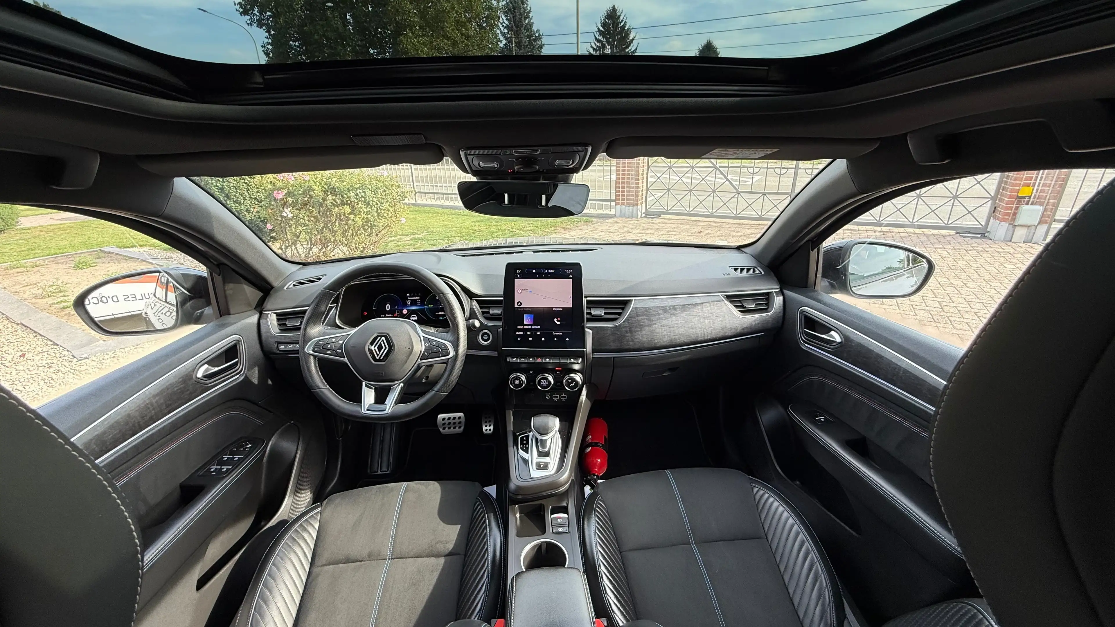 Renault Arkana E-TECH 1.6i E-Tech ESPRIT ALPINE/TOIT PANO./FULL OPTION/GARANTI 1AN — photo 11