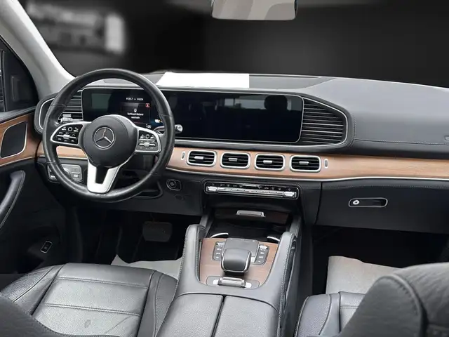 Mercedes-Benz Gle view 14