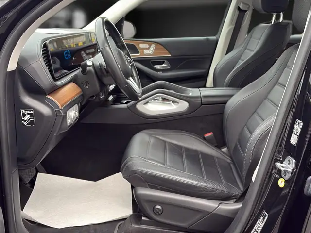 Mercedes-Benz Gle view 13