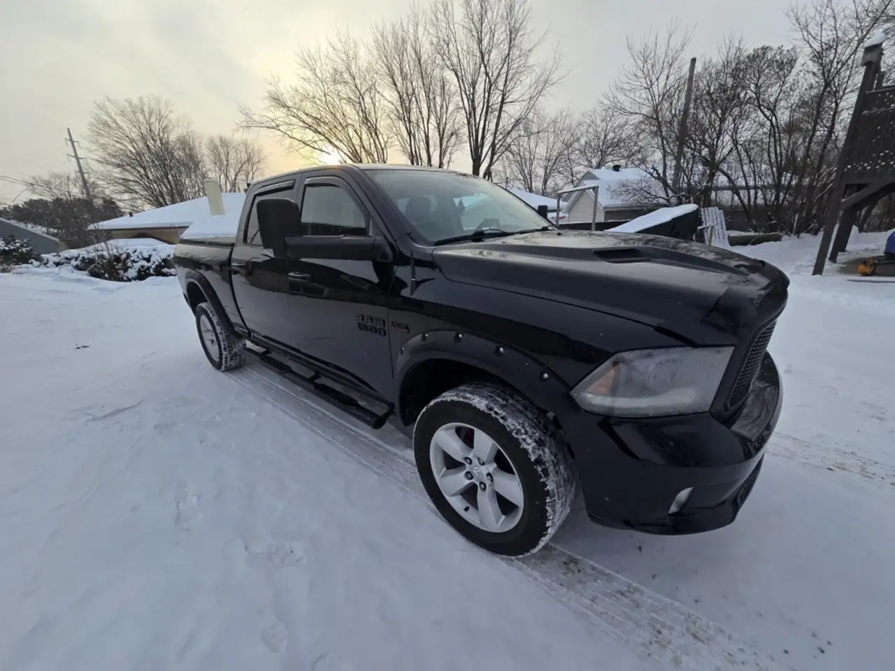 RAM 1500 снимка RAM 1500