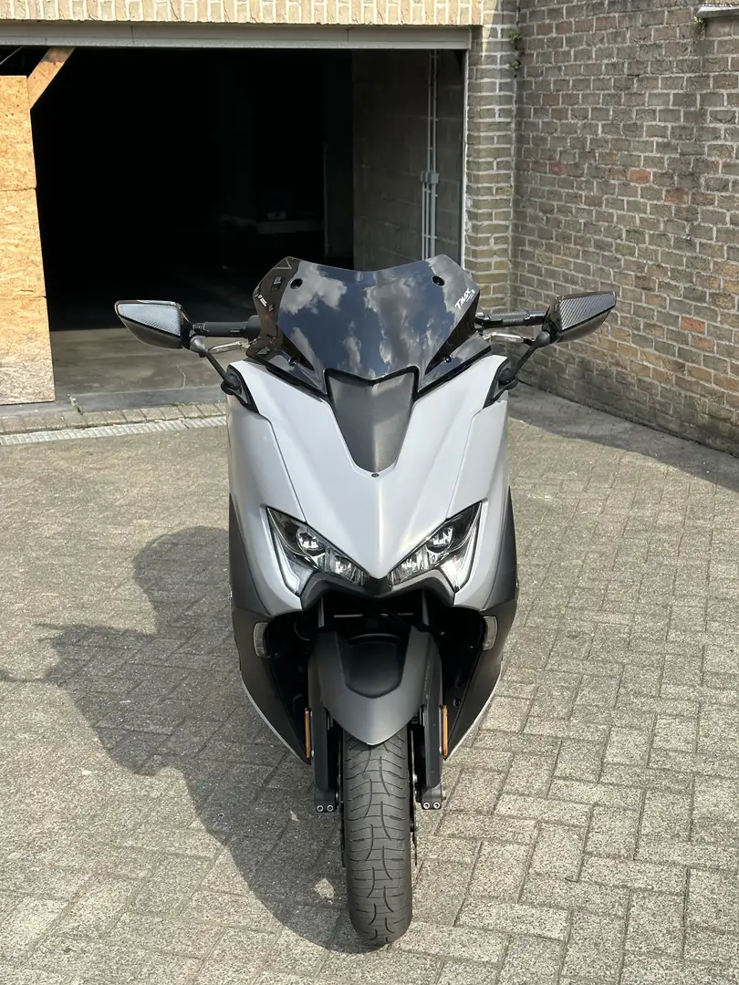 Yamaha TMAX 560 - 2