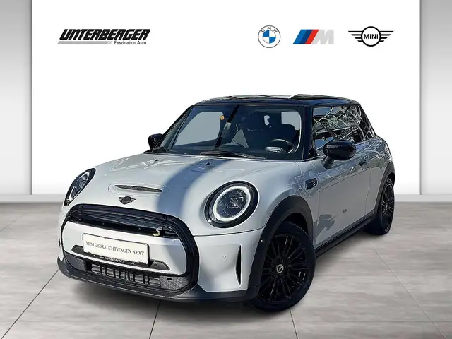 MINI Cooper SE Lenkradheizung // Sitzheizung // Rückfahrkamera //