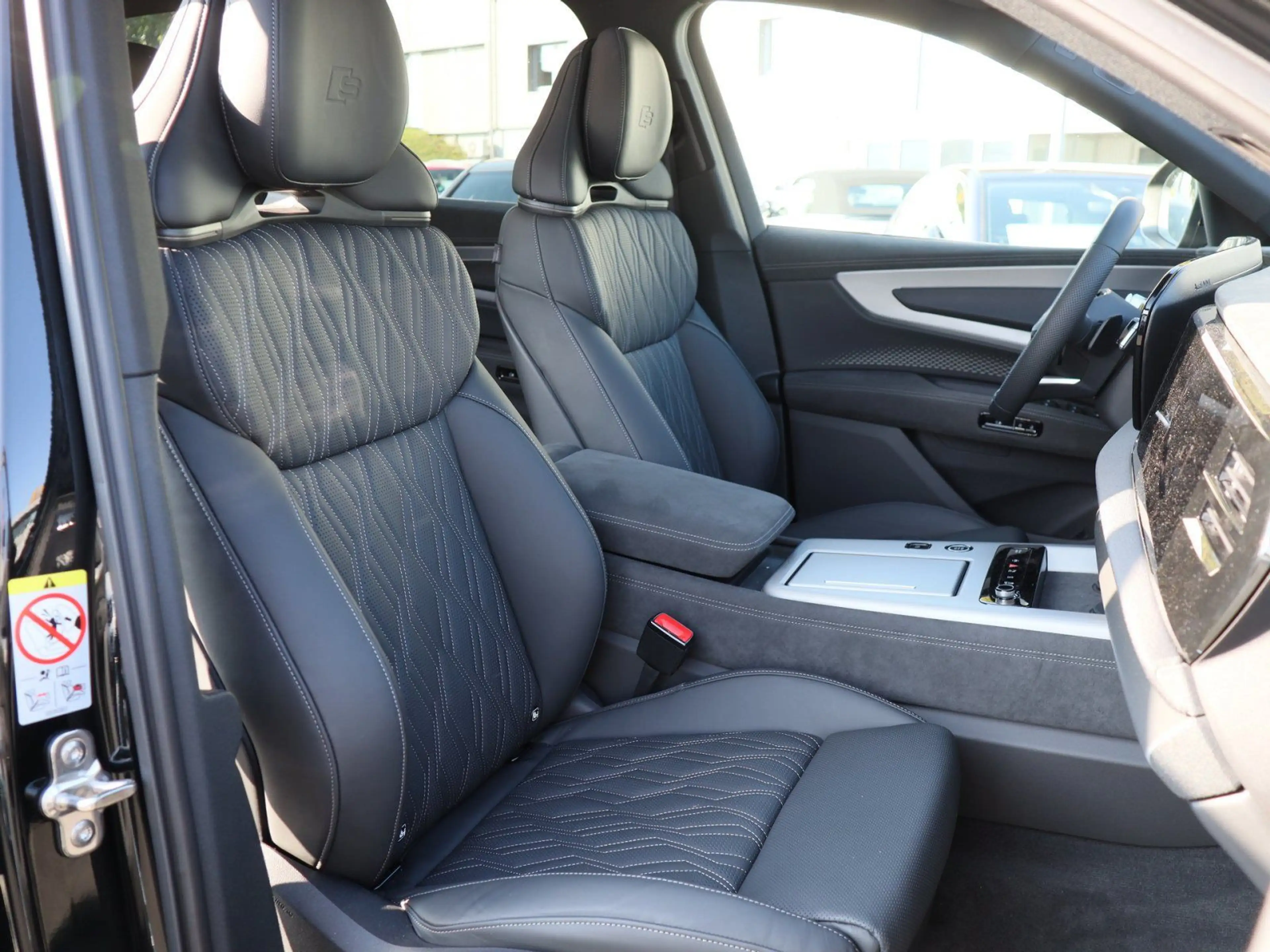Audi Q7 SUV TDI quattro 220 kW tiptronic — photo 6